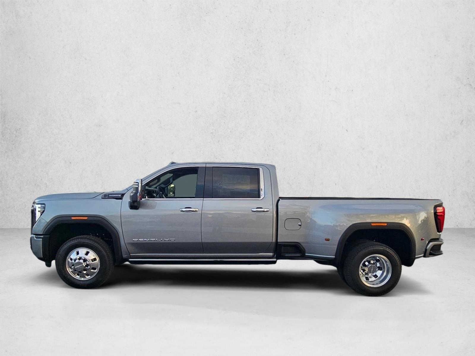 Thumbnail: 2026 GMC Sierra 3500 - 2