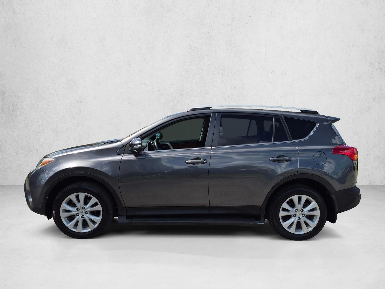 Thumbnail: 2015 Toyota RAV4 - 2