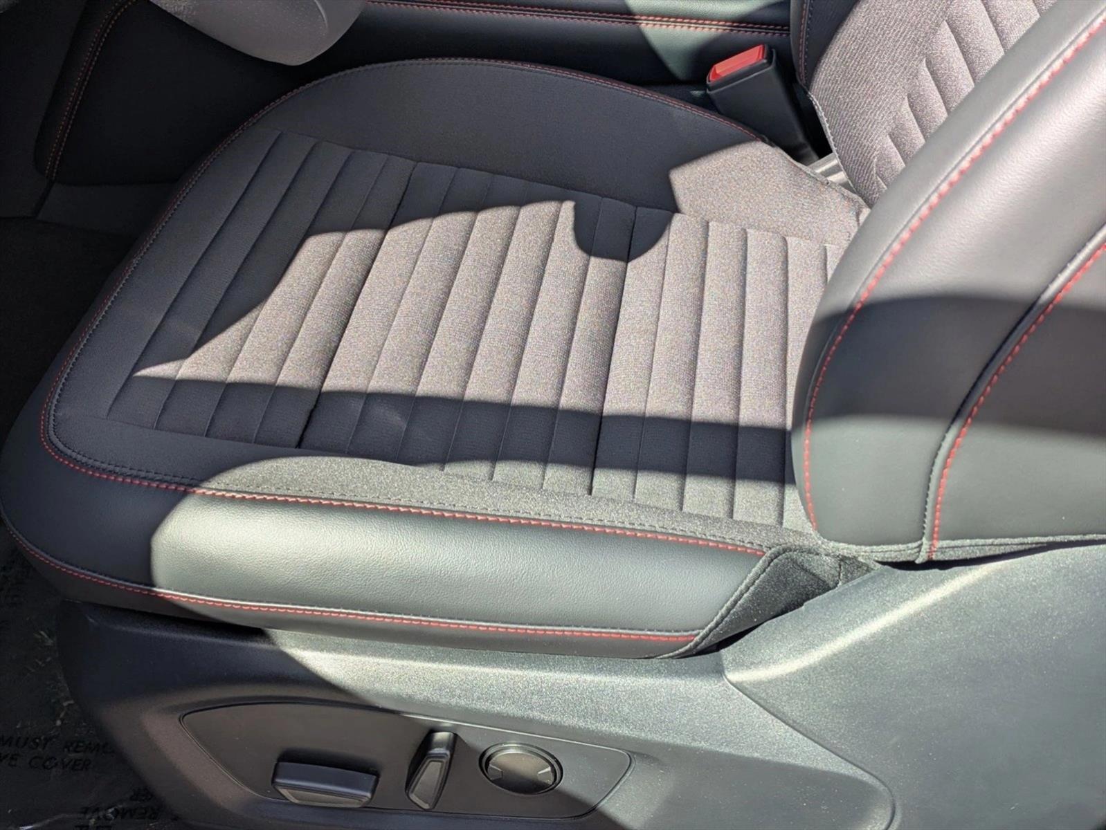 Thumbnail: 2026 Ford Explorer - 3