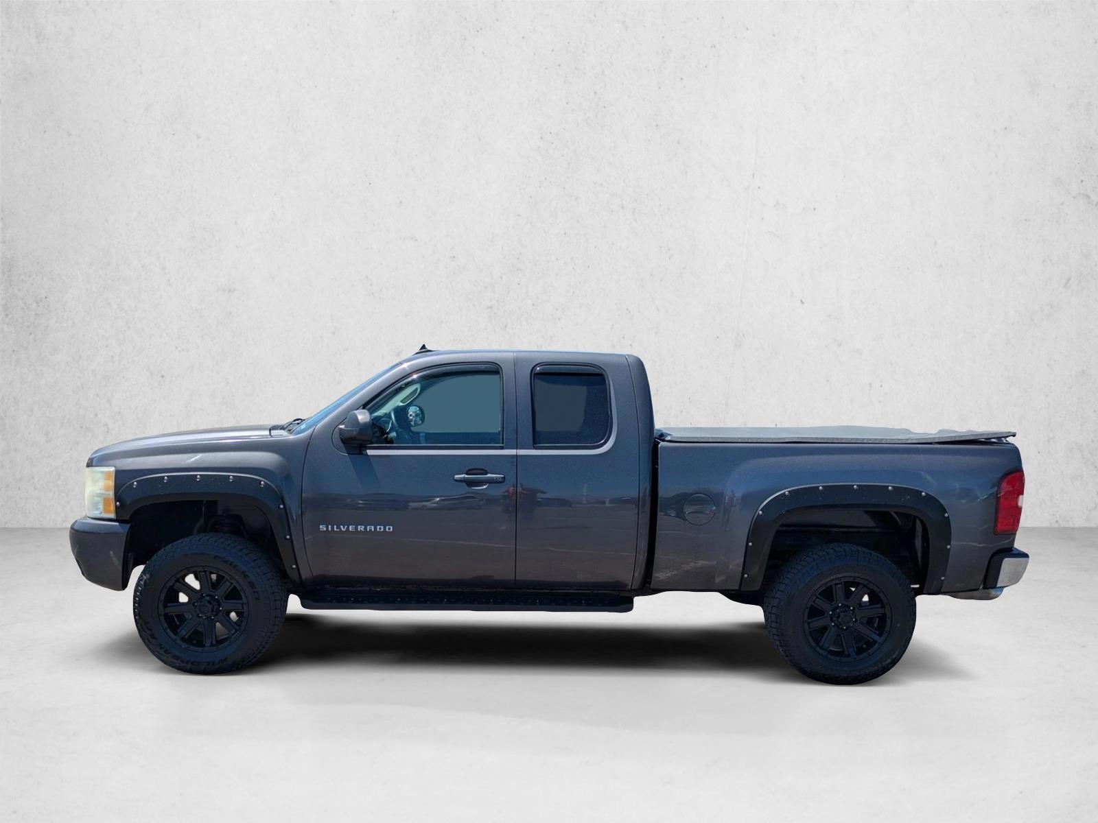 Thumbnail: 2010 Chevrolet Silverado 1500 - 2