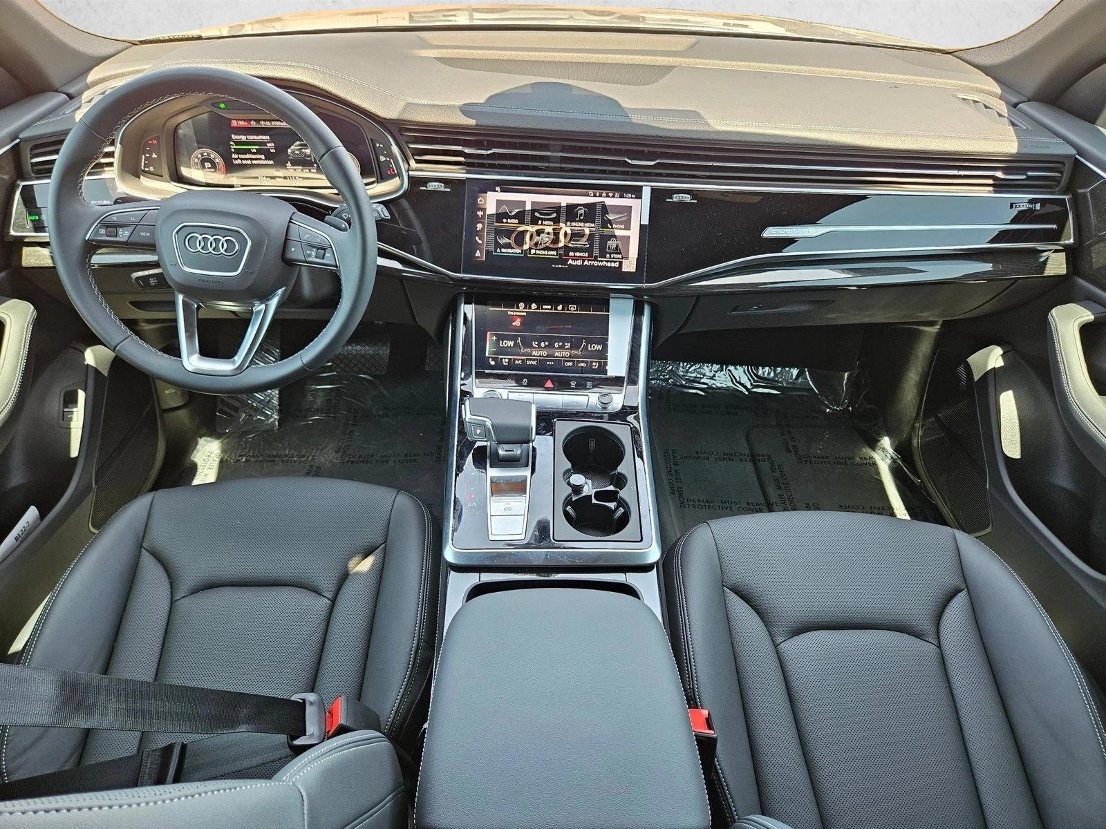 Thumbnail: 2026 Audi Q8 - 4