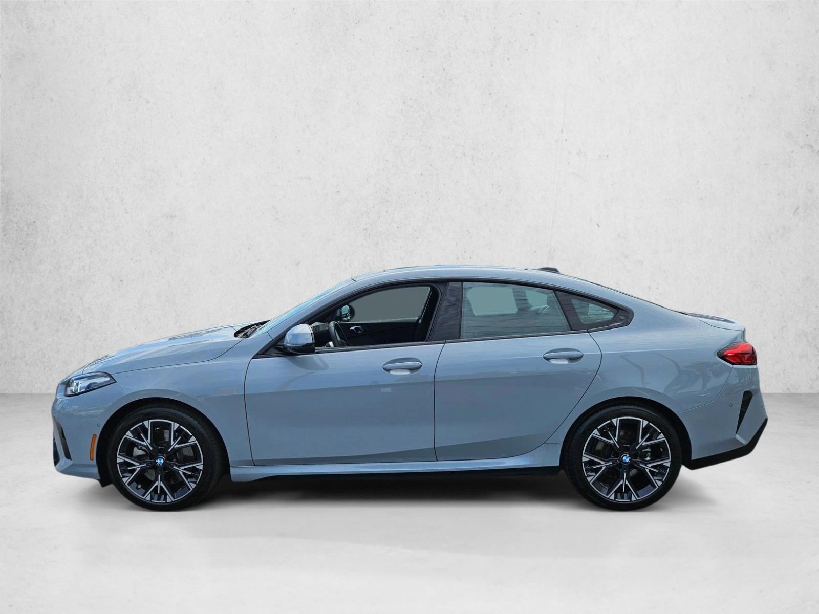 Thumbnail: 2025 BMW 2 Series - 2