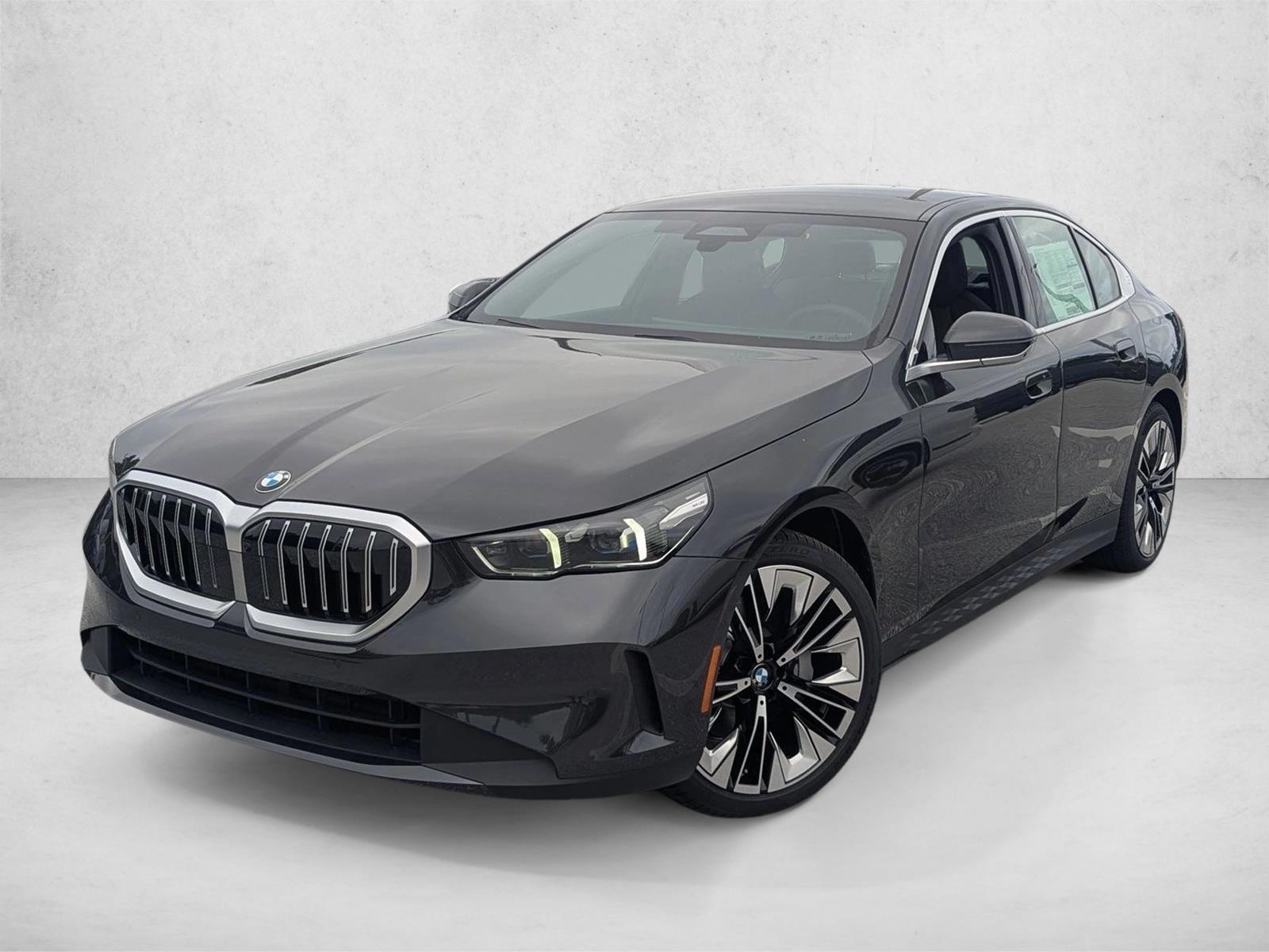 Thumbnail: 2026 BMW 5 Series - 1