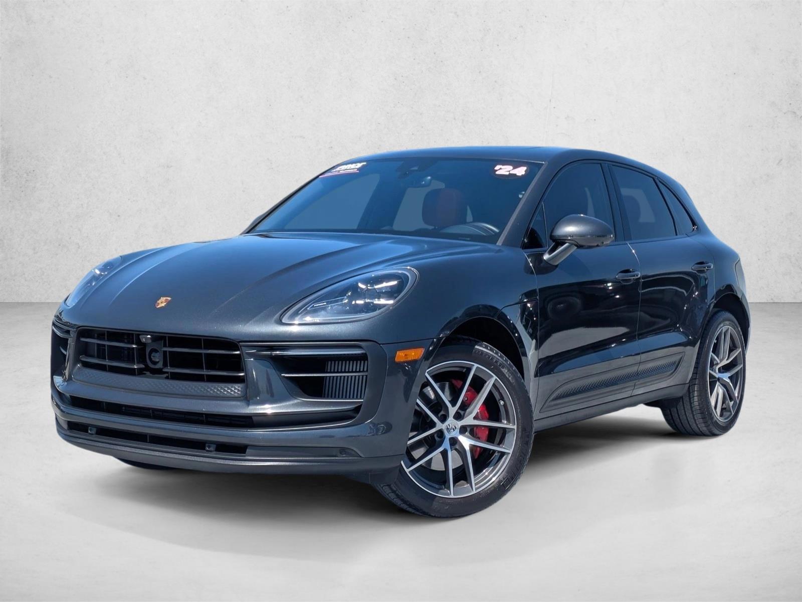 Thumbnail: 2024 Porsche Macan - 1