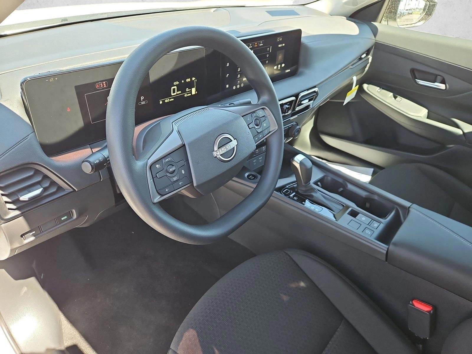 Thumbnail: 2027 Nissan Sentra - 3