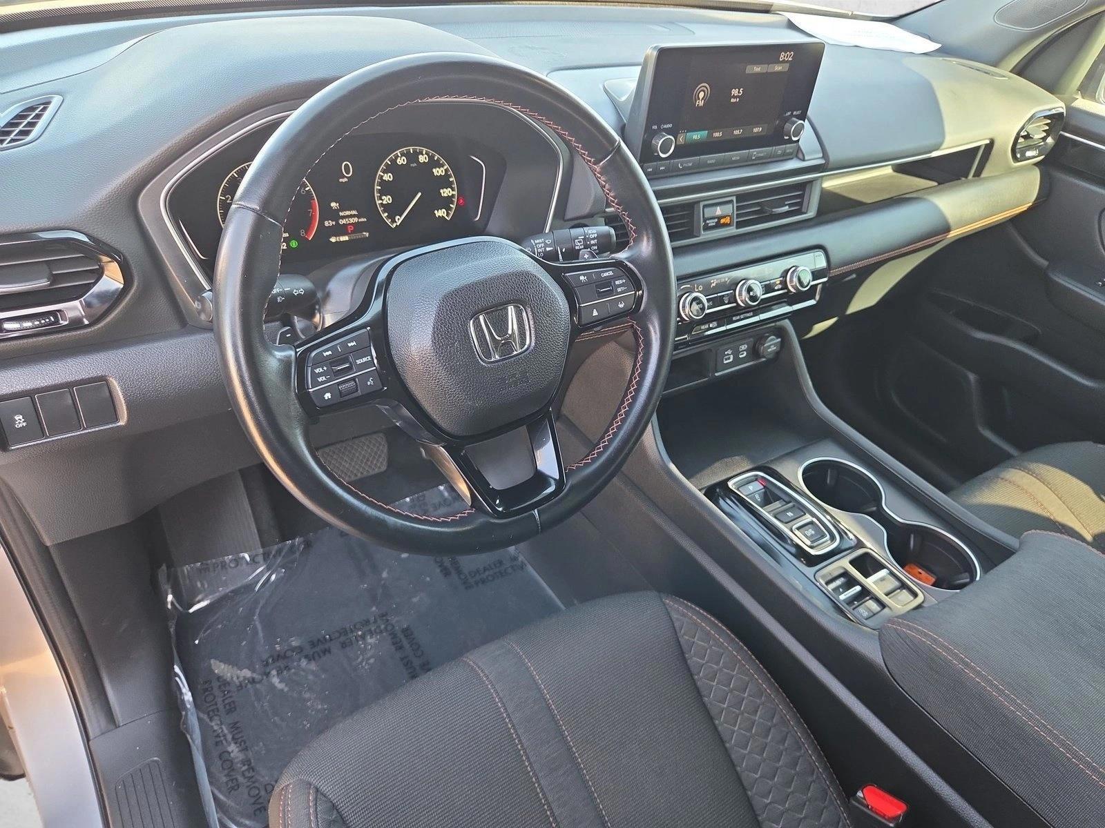 Thumbnail: 2023 Honda Pilot - 3