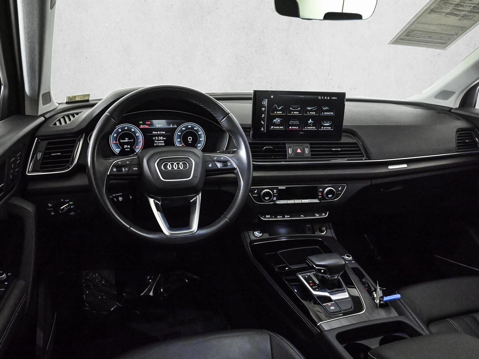 Thumbnail: 2023 Audi Q5 - 3