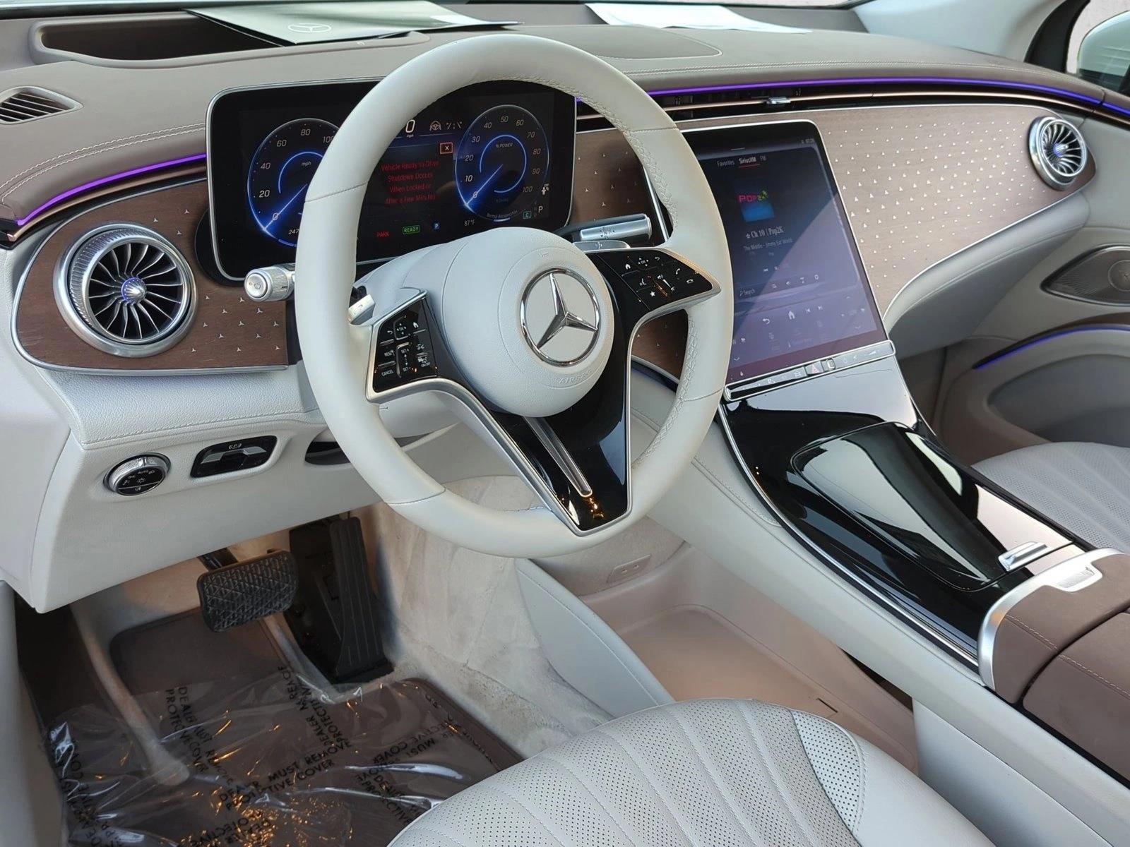 Thumbnail: 2023 Mercedes-Benz EQS - 3