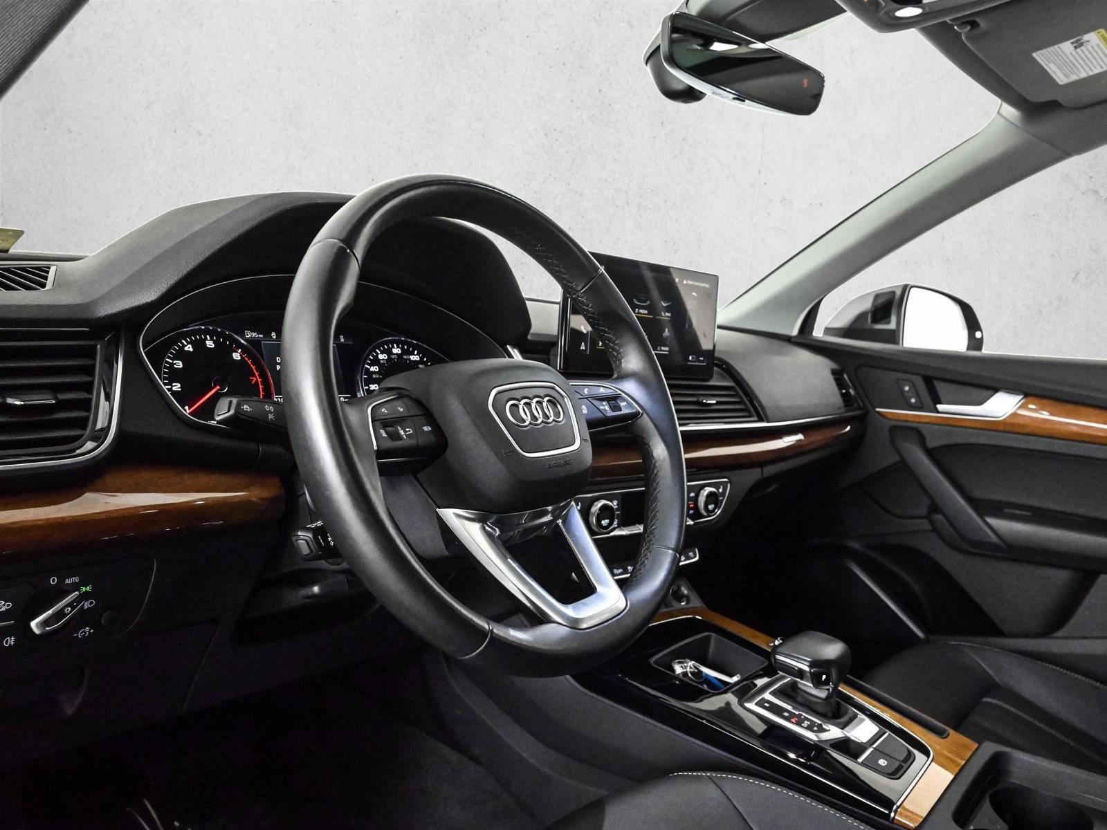 Thumbnail: 2023 Audi Q5 - 3