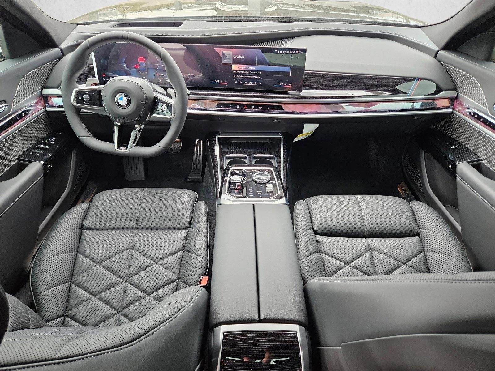 Thumbnail: 2026 BMW 7 Series - 3