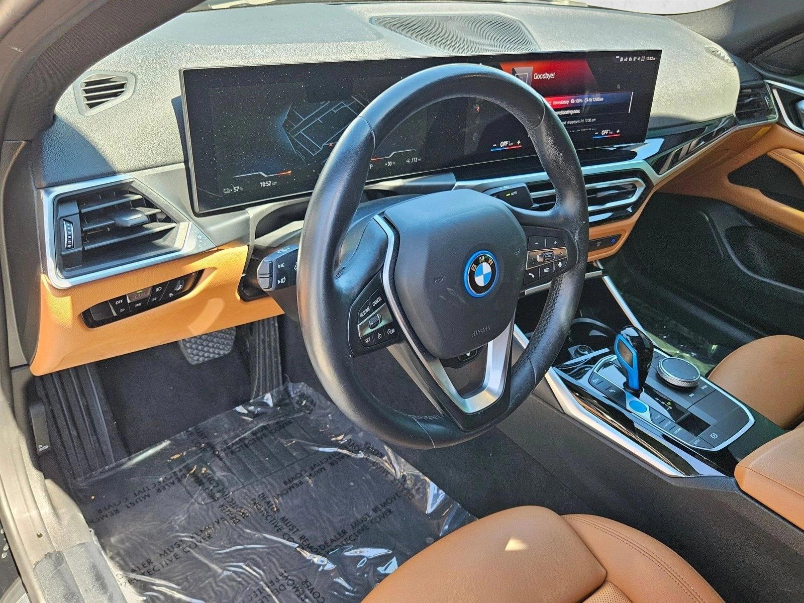 Thumbnail: 2023 BMW i4 - 3