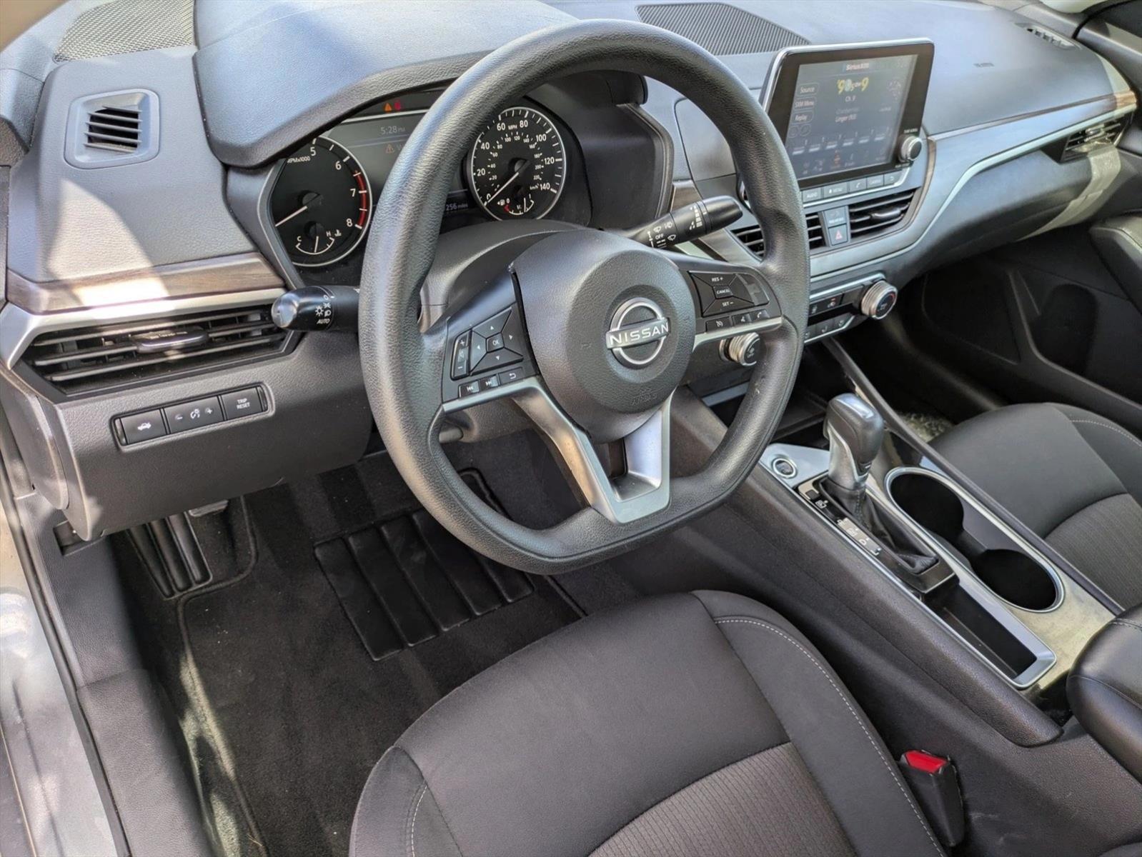 Thumbnail: 2024 Nissan Altima - 3