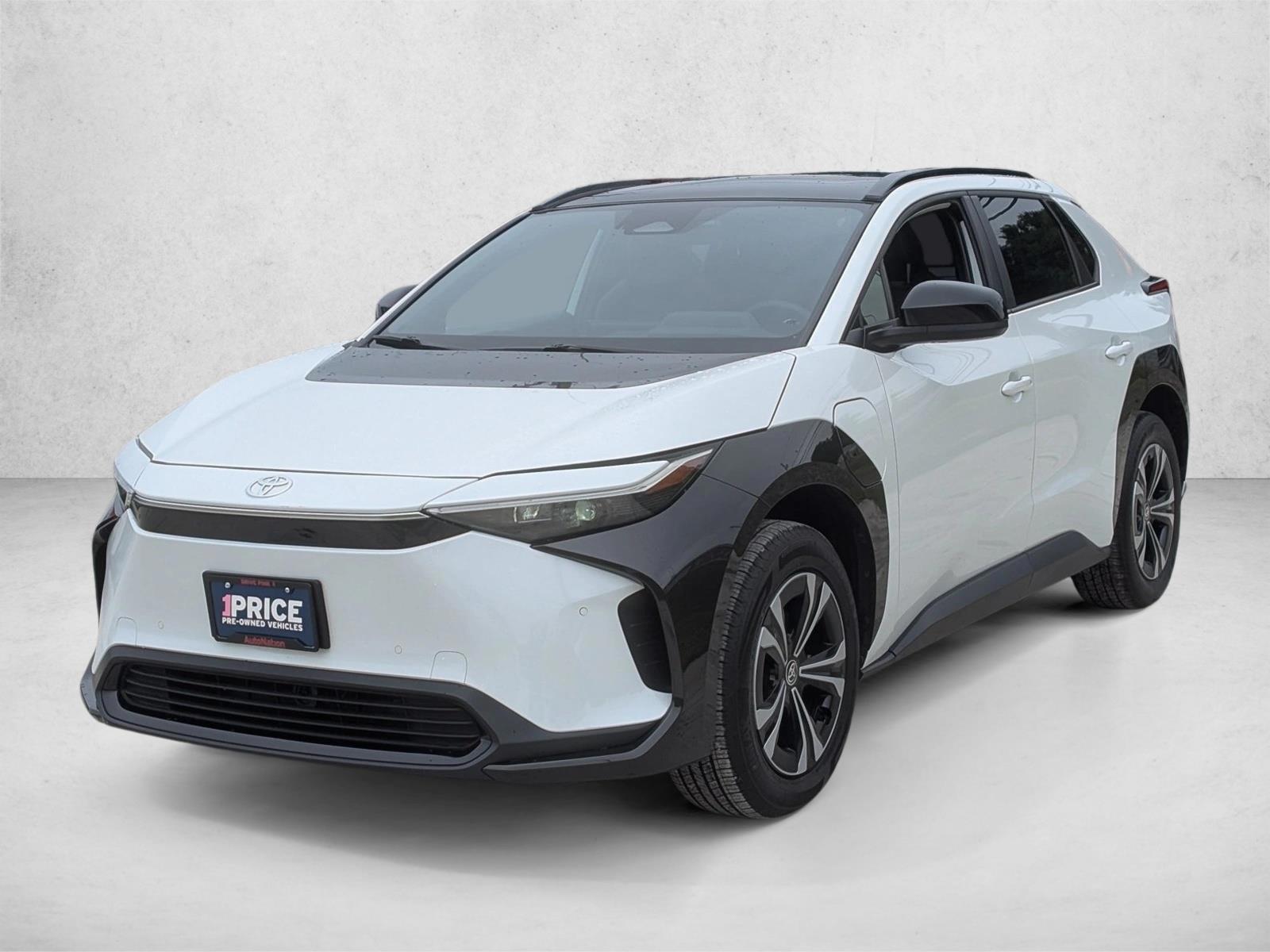 2024 Toyota bZ4X XLE