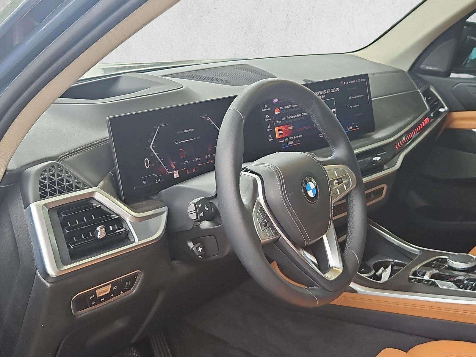 Thumbnail: 2023 BMW X7 - 3