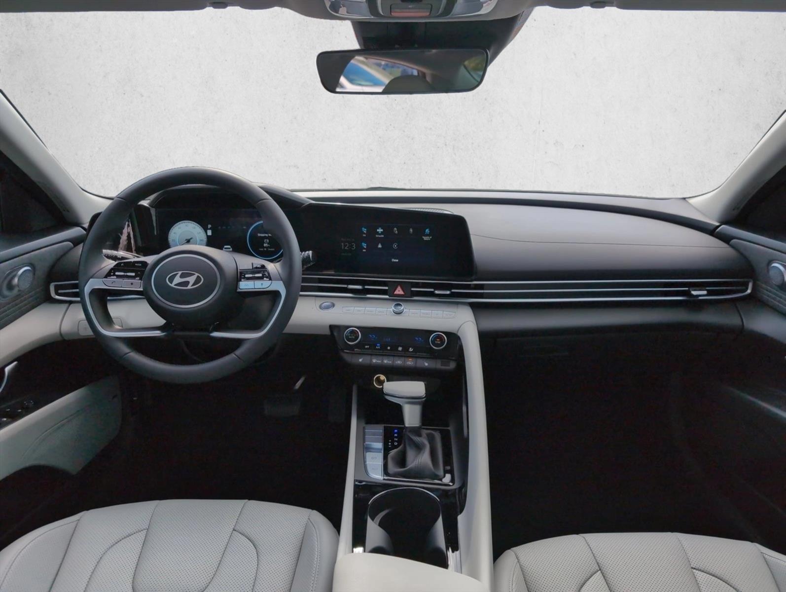 Thumbnail: 2026 Hyundai Elantra - 4