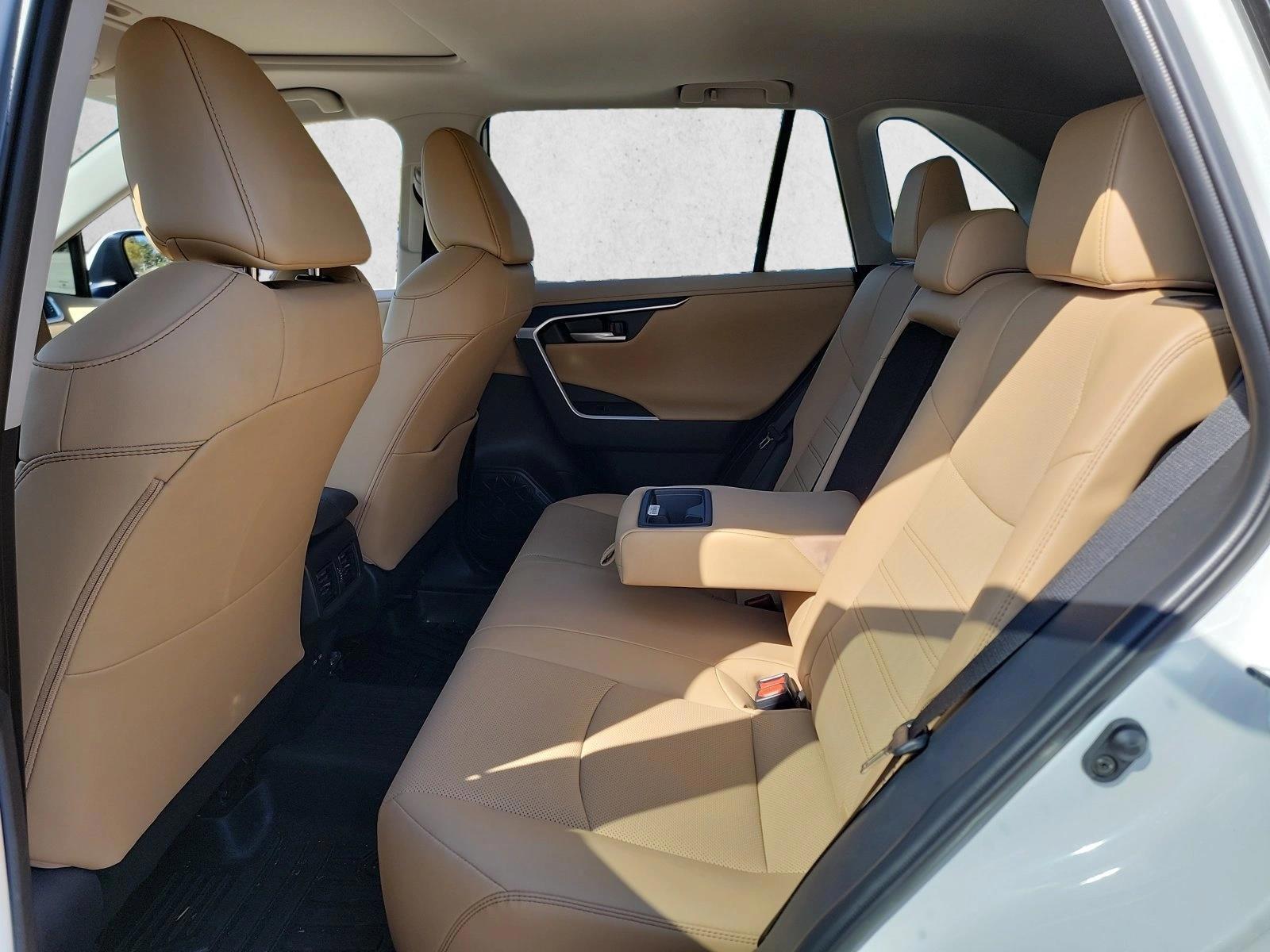 2025 Toyota ToyotaRAV4, photo 14