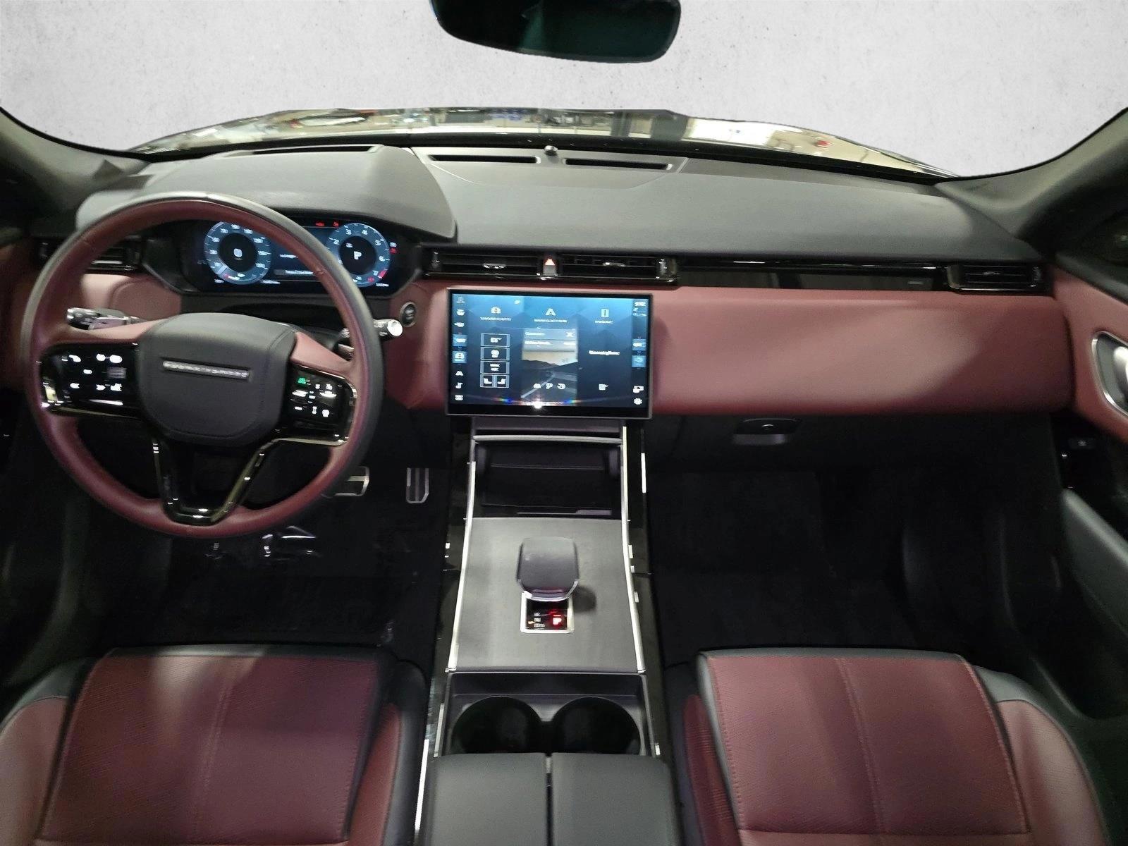 Thumbnail: 2025 Land Rover Range Rover Velar - 3