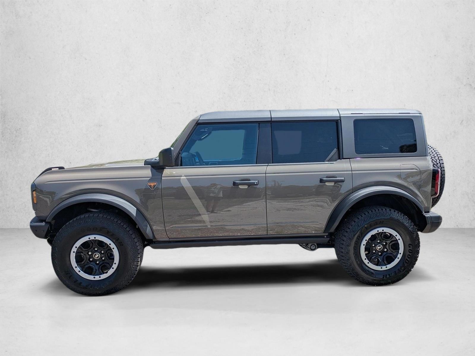 Thumbnail: 2026 Ford Bronco - 2