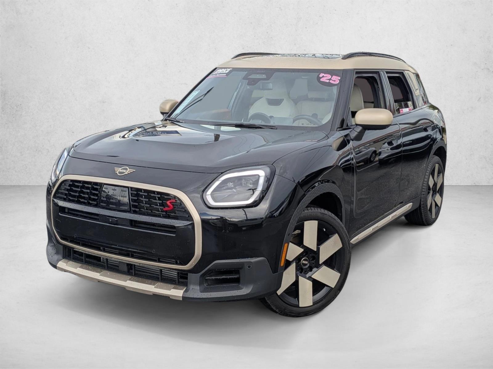 Thumbnail: 2025 MINI Cooper Countryman - 1