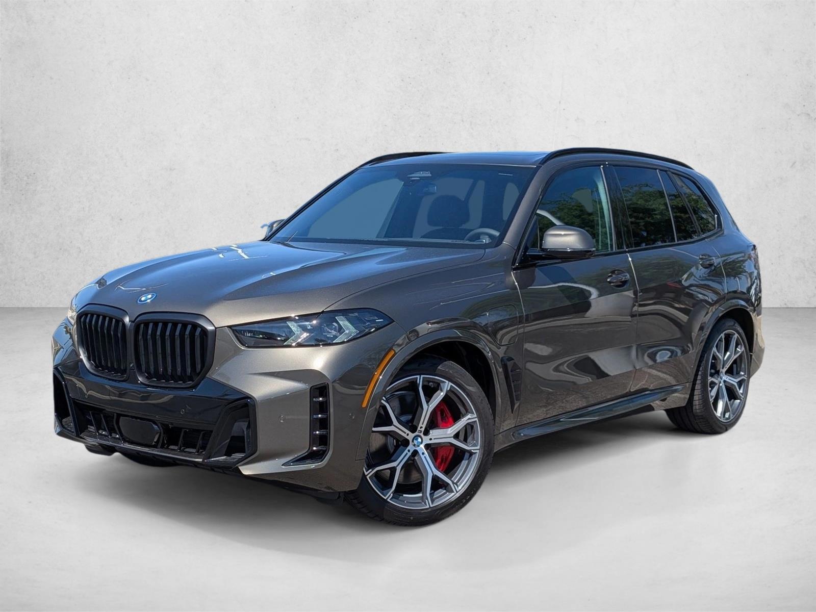 Thumbnail: 2026 BMW X5 - 1