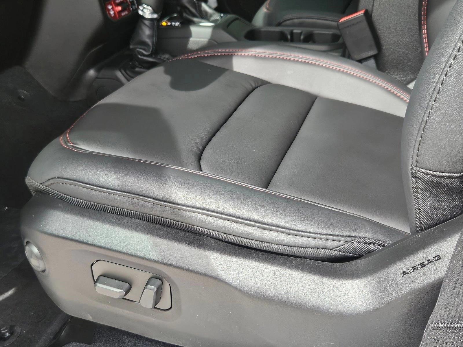 Thumbnail: 2026 Jeep Wrangler - 4