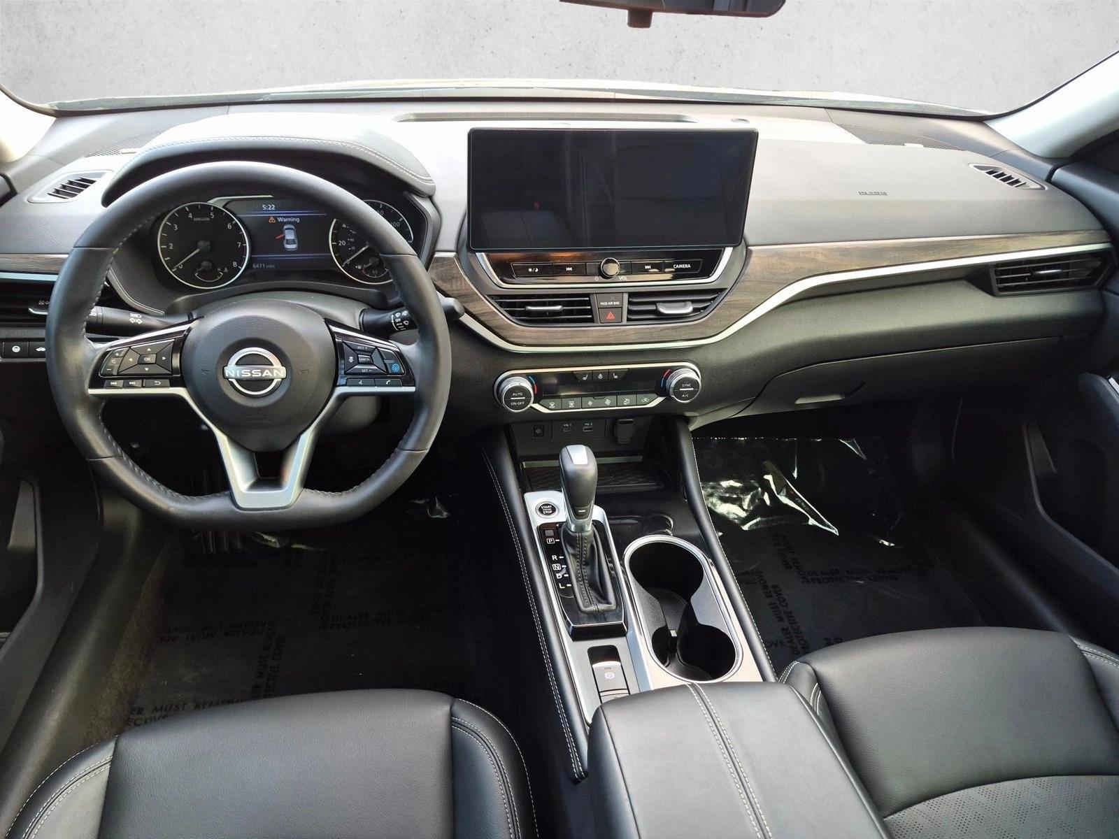Thumbnail: 2023 Nissan Altima - 4