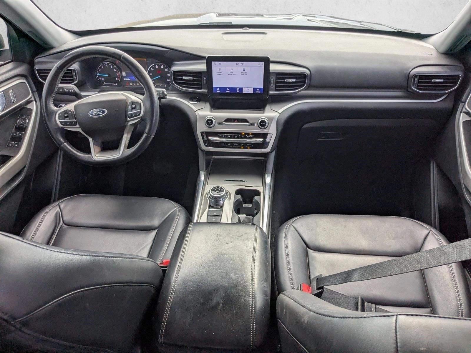 Thumbnail: 2022 Ford Explorer - 3