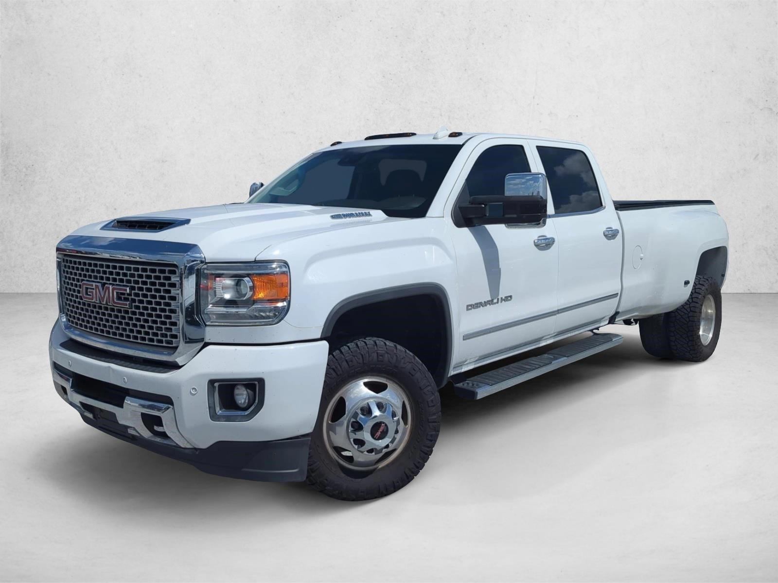 Thumbnail: 2017 GMC Sierra 3500 - 1