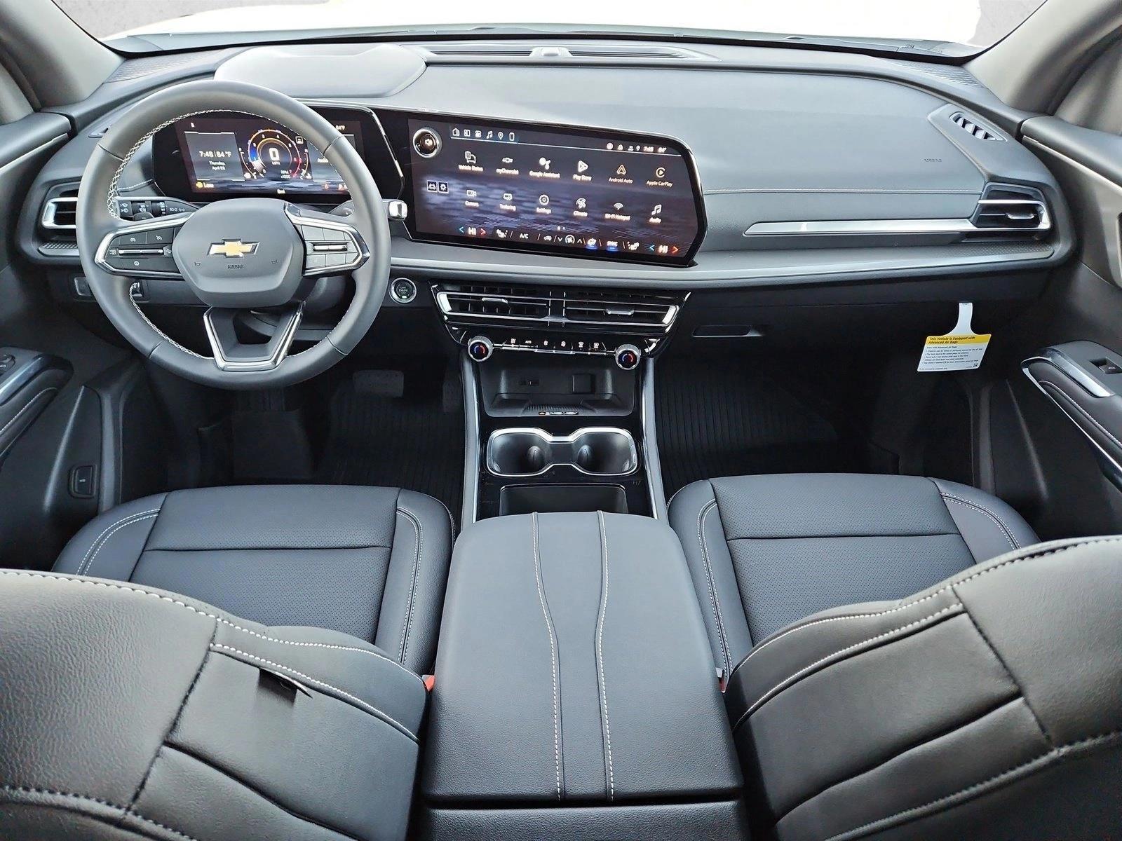 Thumbnail: 2026 Chevrolet Traverse - 4