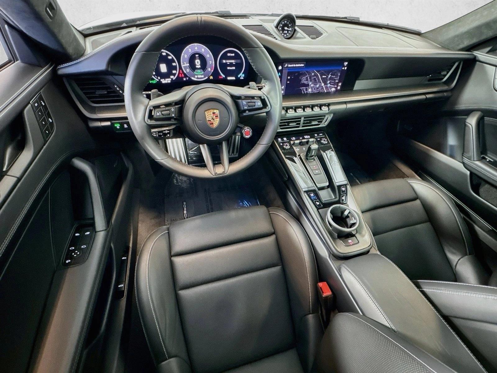 Thumbnail: 2025 Porsche 911 - 3