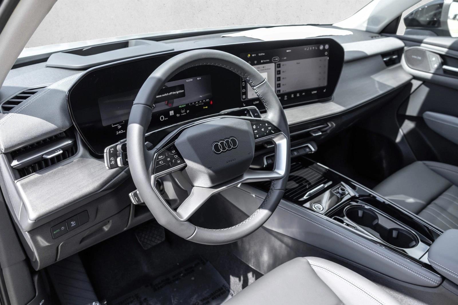 Thumbnail: 2026 Audi Q3 - 3