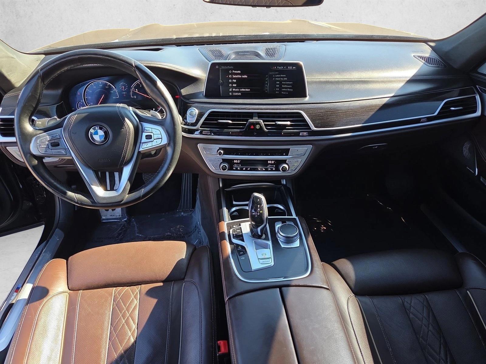 Thumbnail: 2016 BMW 7 Series - 4