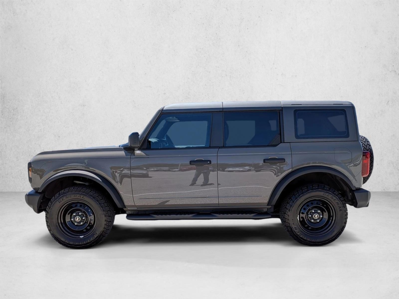 Thumbnail: 2025 Ford Bronco - 2