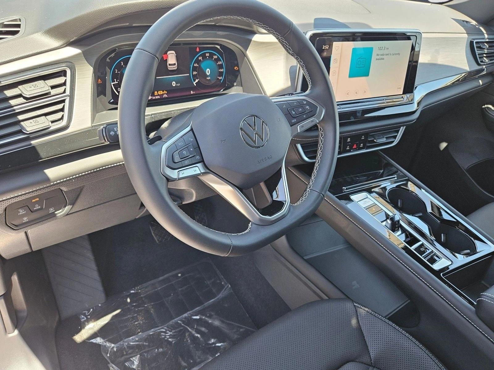 Thumbnail: 2026 Volkswagen Atlas - 3