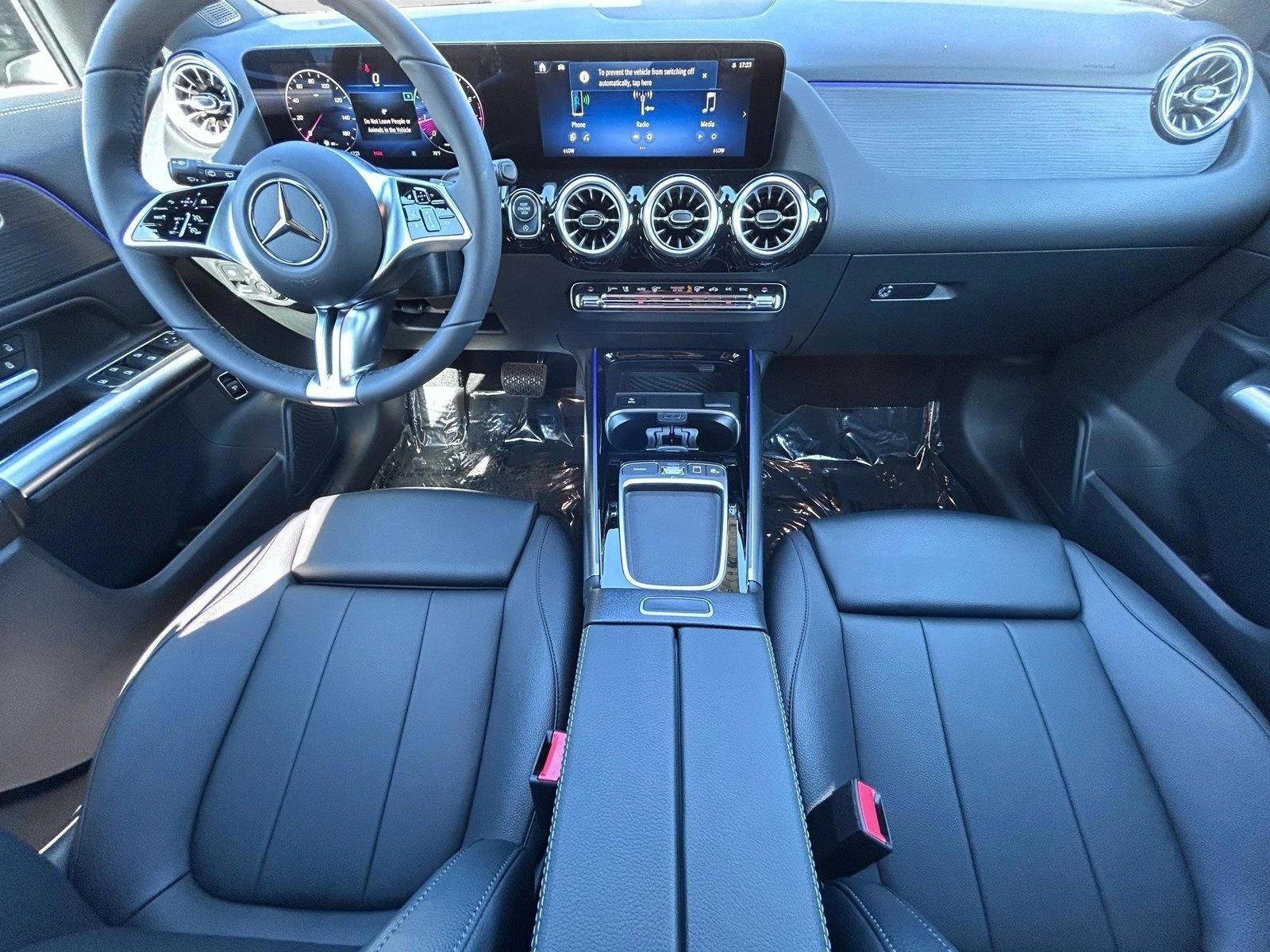 Thumbnail: 2026 Mercedes-Benz GLA - 3