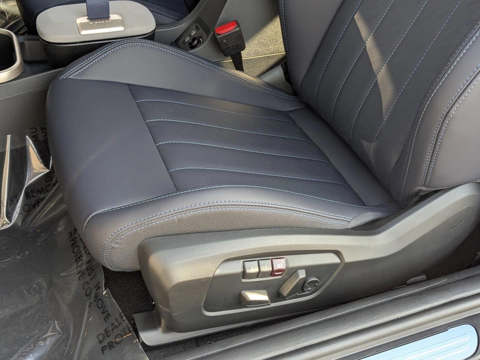 Thumbnail: 2026 MINI Cooper Hardtop - 3