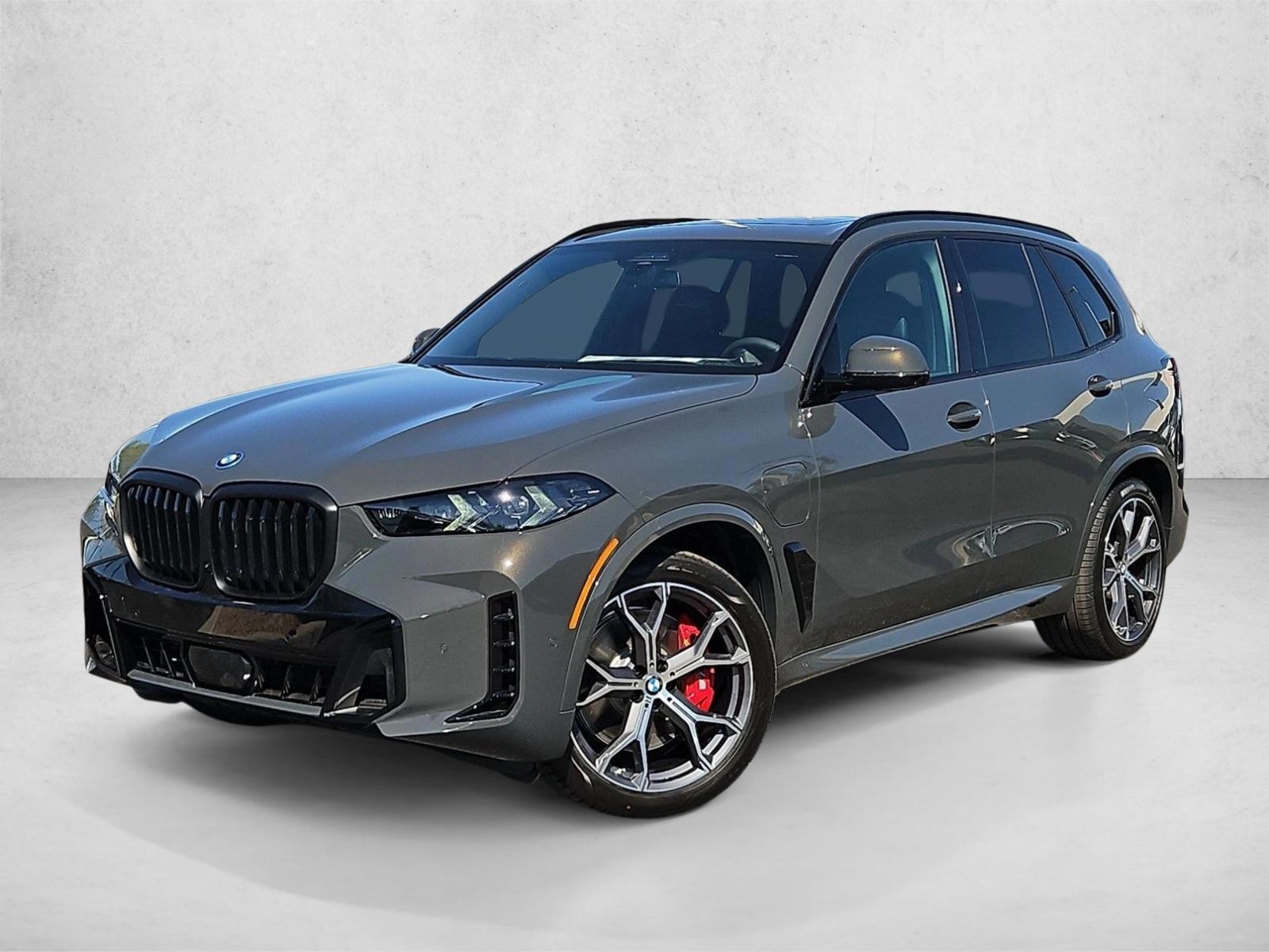 Thumbnail: 2026 BMW X5 - 1