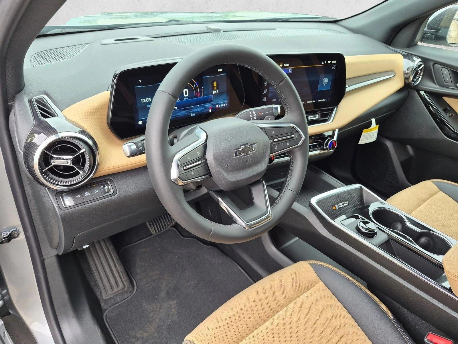 Thumbnail: 2026 Chevrolet Equinox - 3
