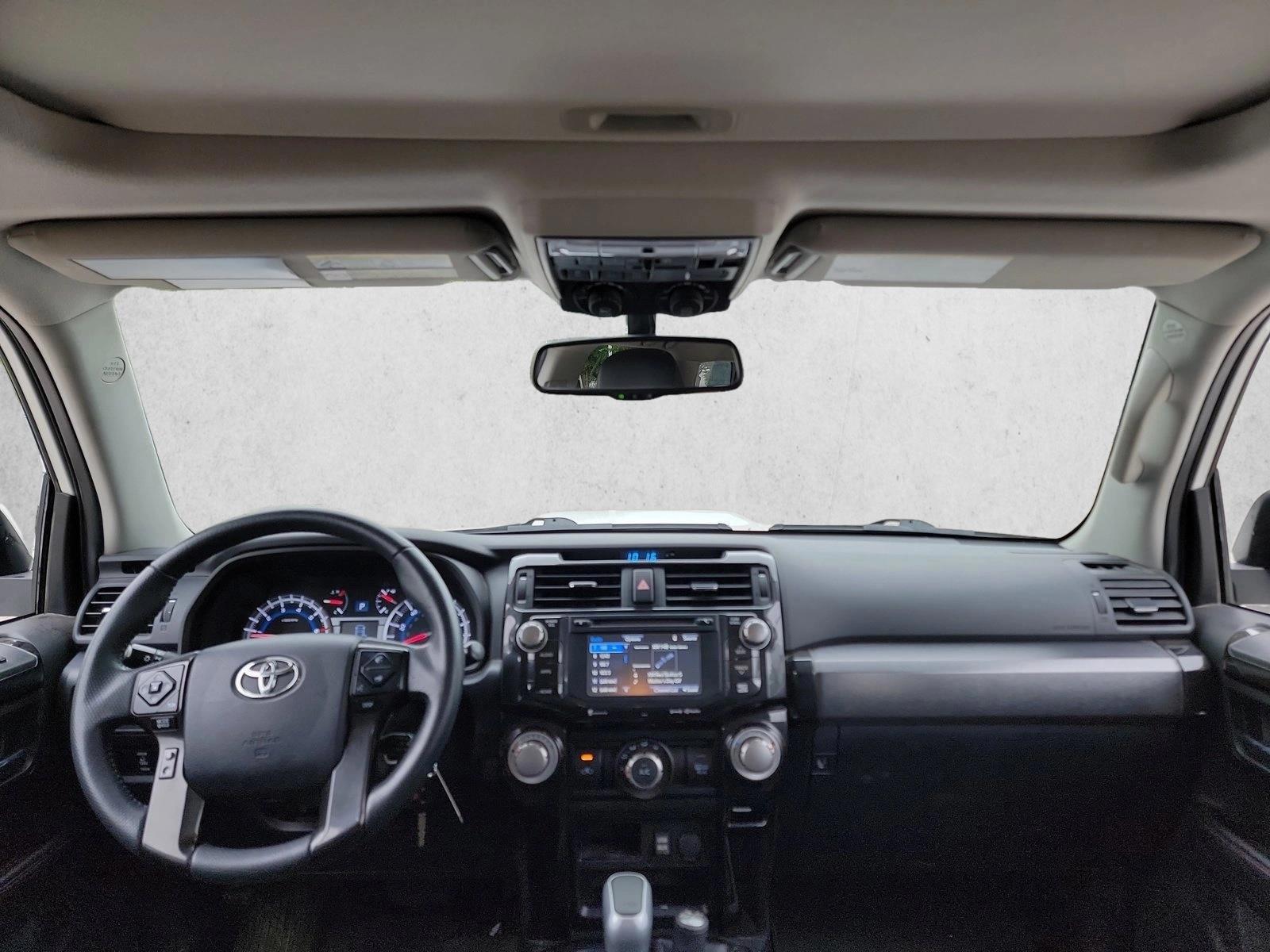 Thumbnail: 2019 Toyota 4Runner - 3