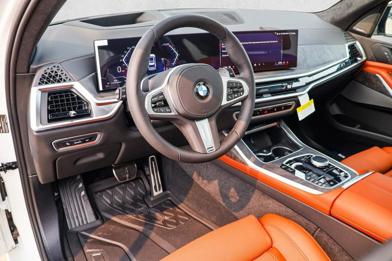 2027 BMW X7
