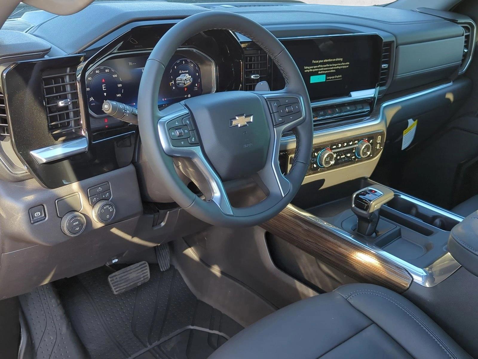 Thumbnail: 2026 Chevrolet Silverado 1500 - 3