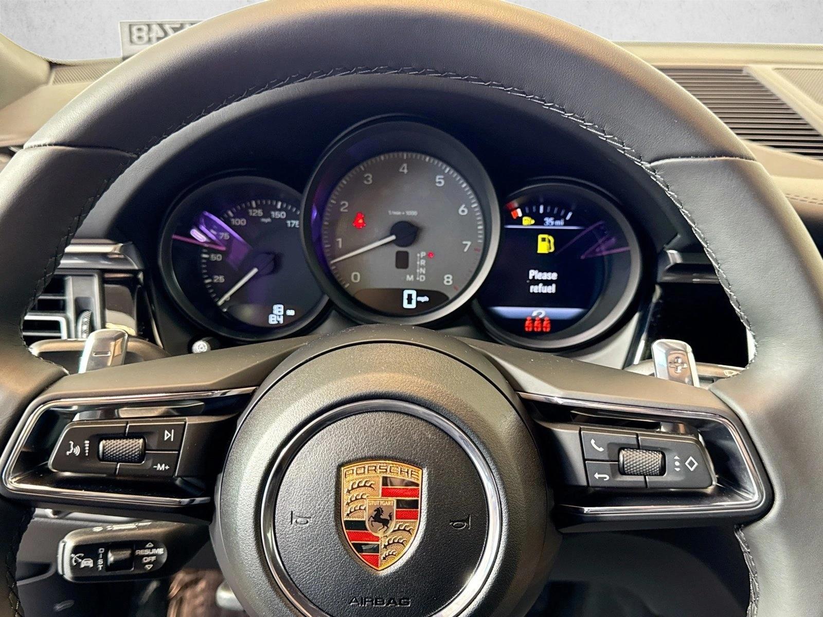 2026 Porsche Macan S - Photo 14