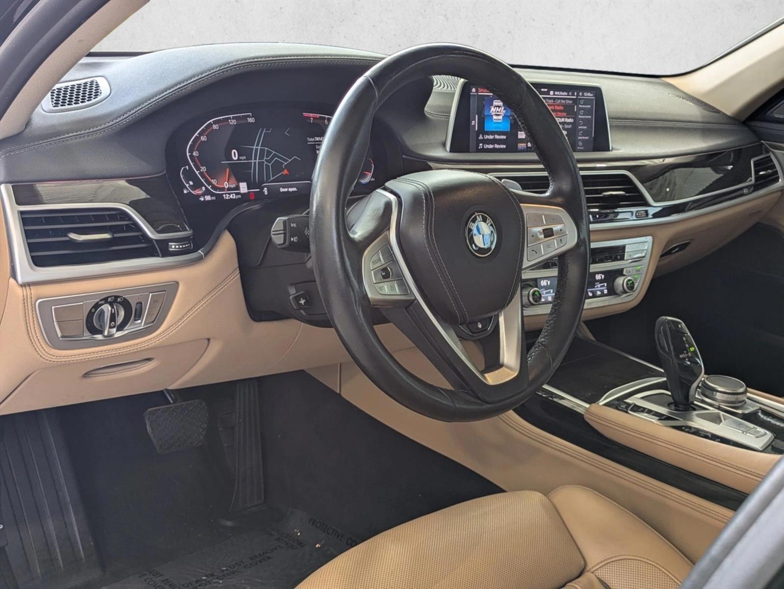 Thumbnail: 2022 BMW 7 Series - 3