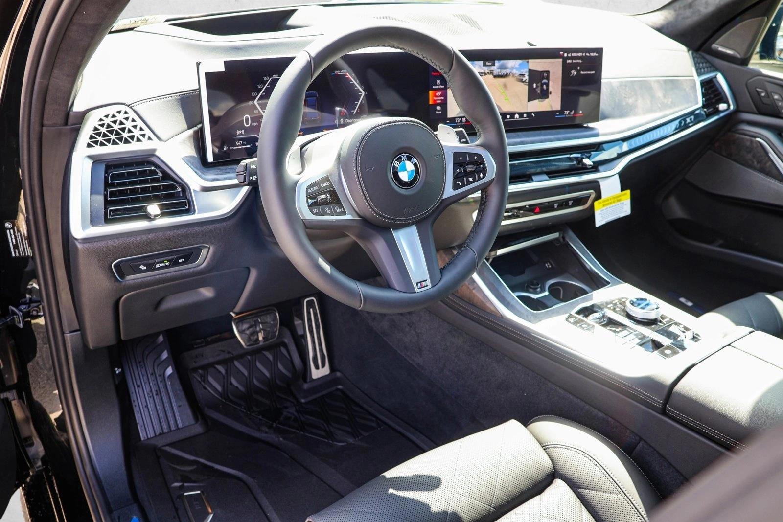Thumbnail: 2027 BMW X7 - 3