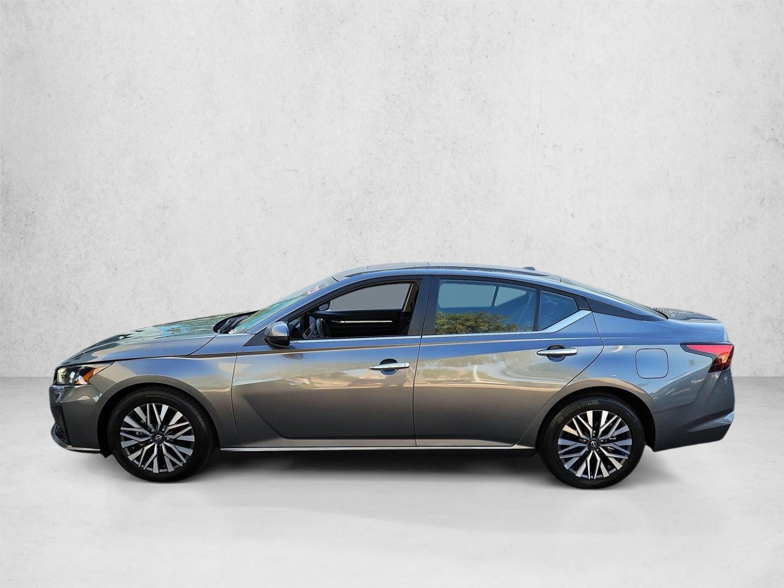 Thumbnail: 2023 Nissan Altima - 2