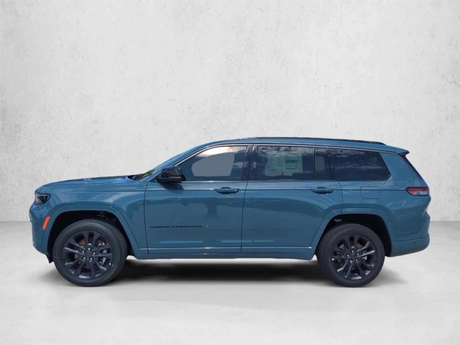 Thumbnail: 2026 Jeep Grand Cherokee L - 2