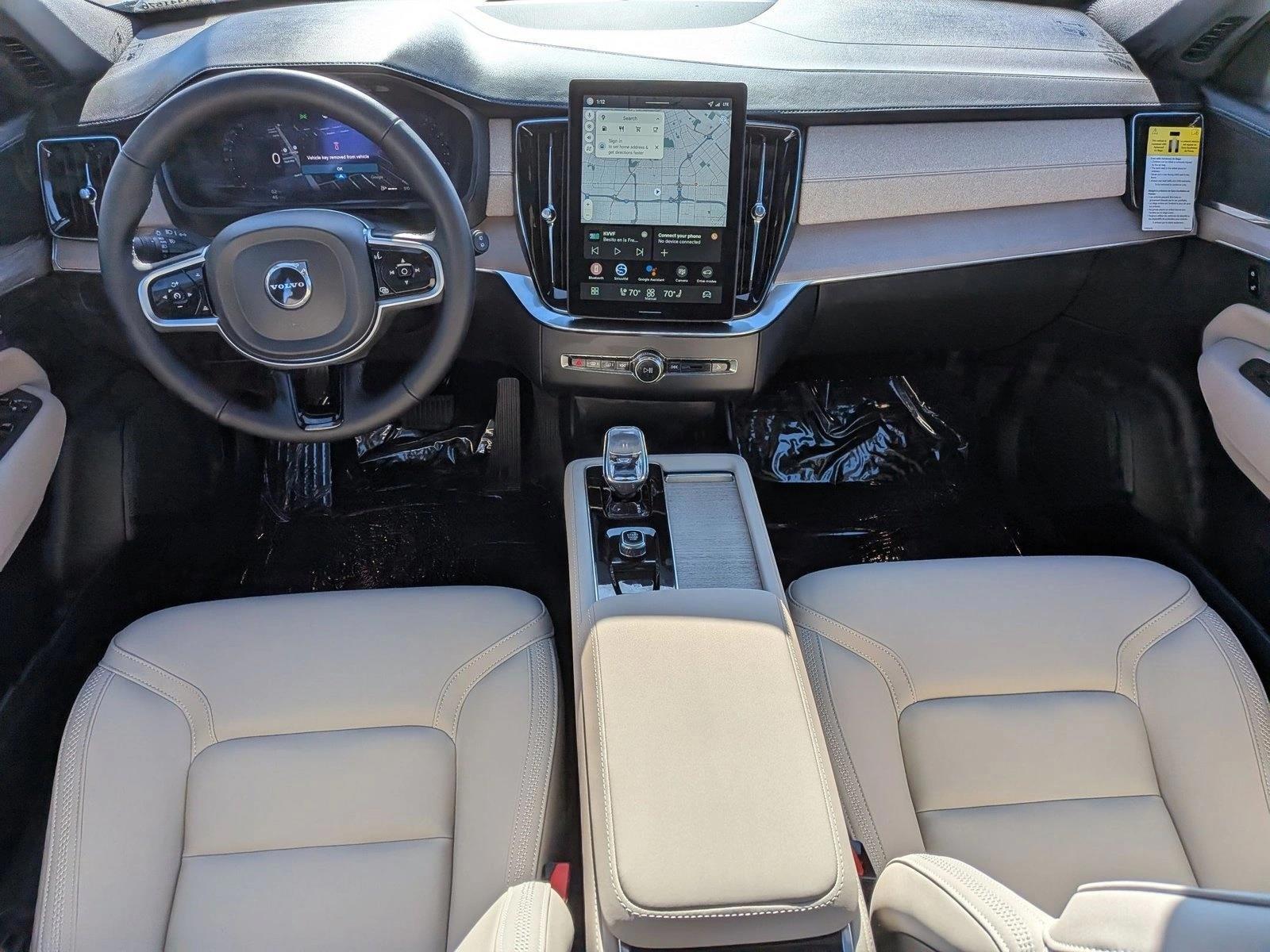 Thumbnail: 2026 Volvo XC90 - 4
