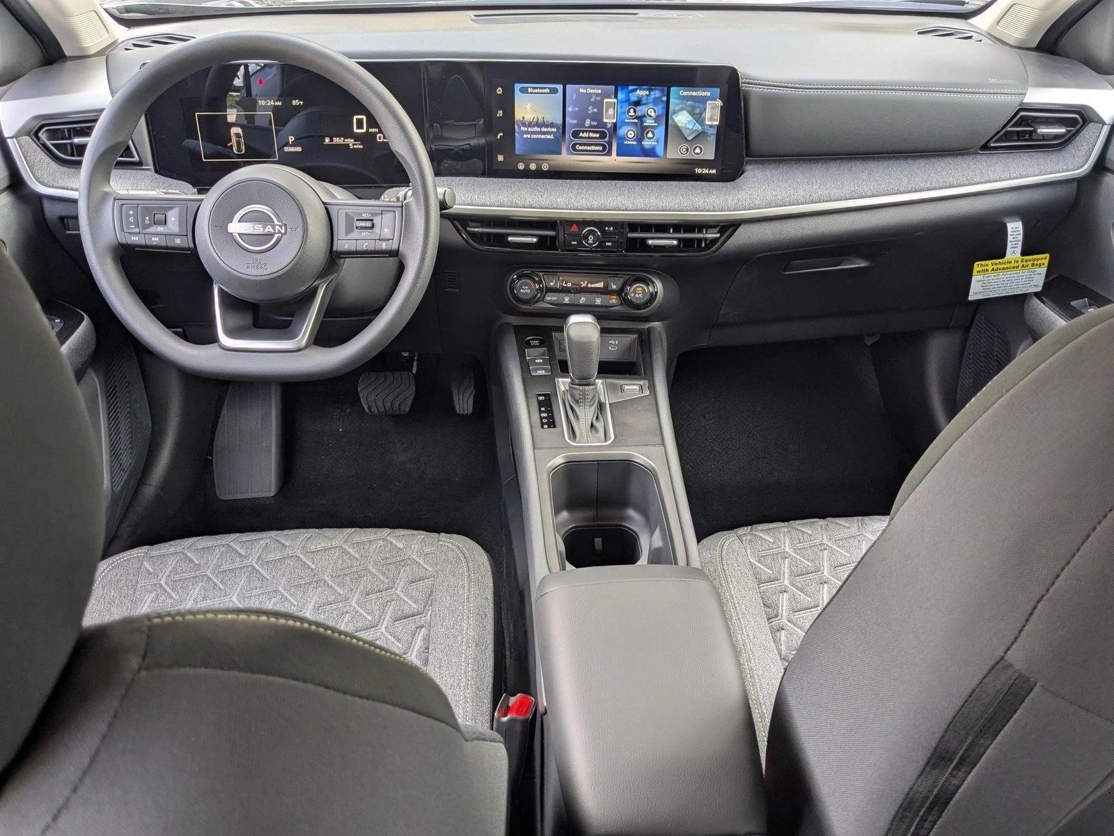 Thumbnail: 2026 Nissan Kicks - 4