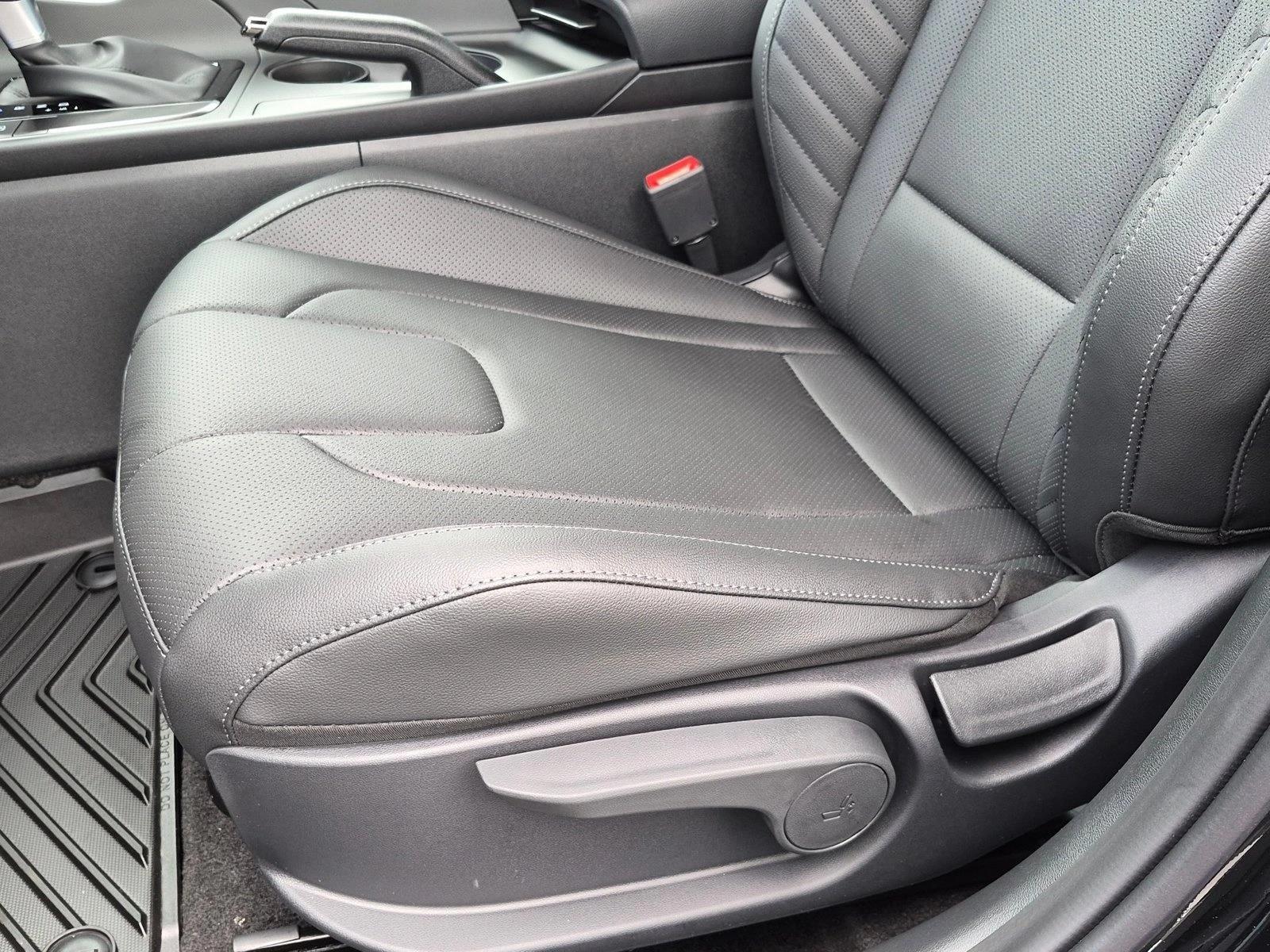 Thumbnail: 2026 Hyundai Elantra - 4