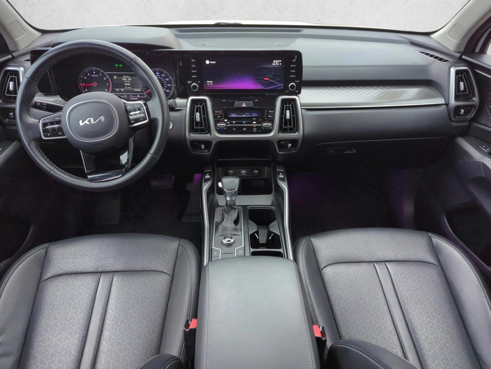 Thumbnail: 2022 Kia Sorento - 2